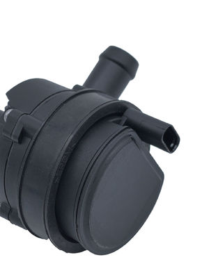 OE 0005000686 # Pompa air mobil untuk Benz 14-18 GLA250 Ford E400