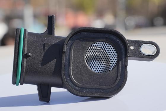 Tabung Pengambil Pompa Minyak Mesin Untuk BMW N20 2010-2018 OE#11417589016 Hitam Warna